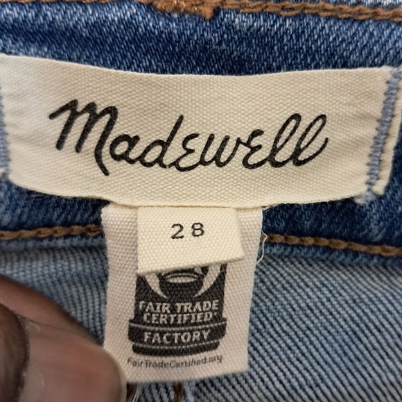 Madewell The 90s Knee-Length Capri Jeans 28R Retro Pockets Cayer Wash - Picture 3 of 16